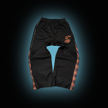 BLACK WINDBREAKER PANTS