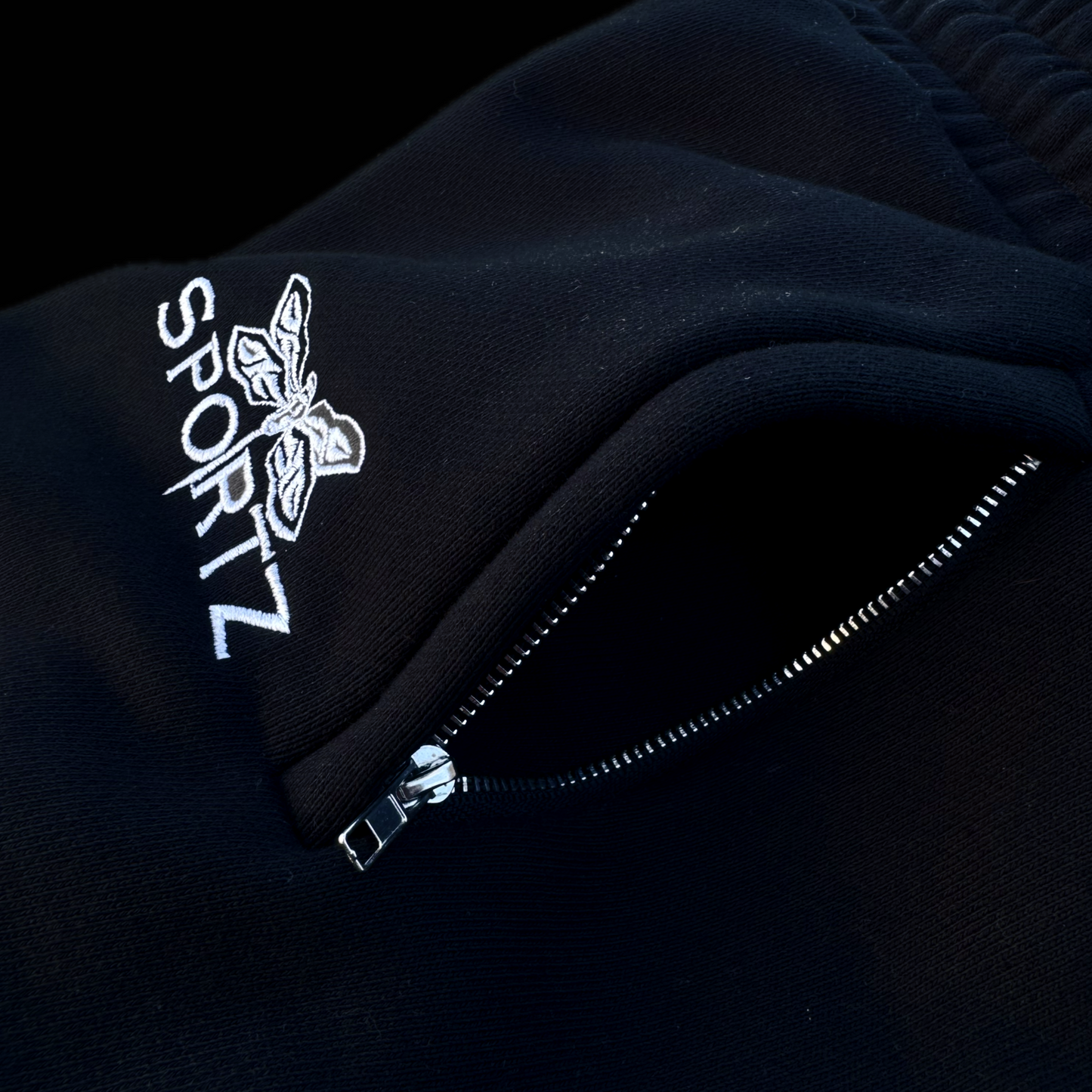 BLACK OVERSIZED CUT OFF SWEATS